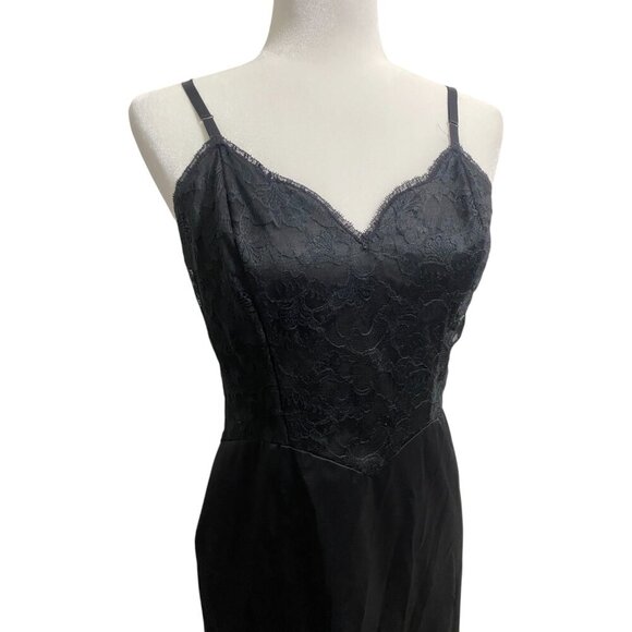 VTG Vanity Fair Full Black Slip Dress Lace Drop Waist Side Slits 34 Small - Picture 2 of 4